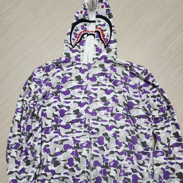 베이프 후드집업