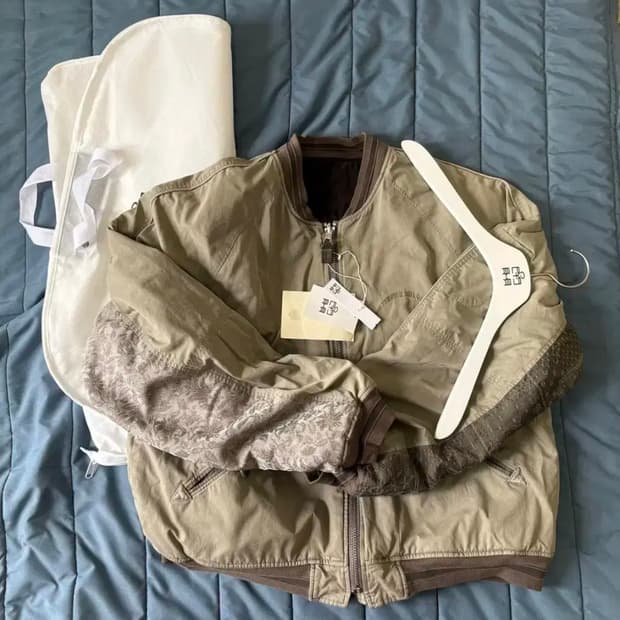 초판) 폴리테루 플로럴 수베니어 3