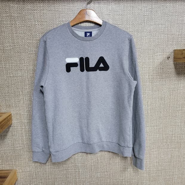 95사이즈 휠라 기모 맨투맨