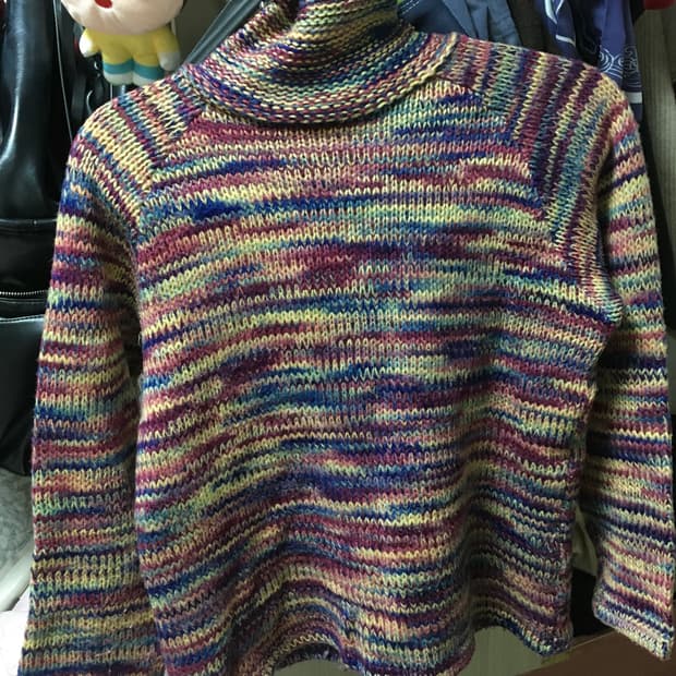 임수정깔 모리 니트