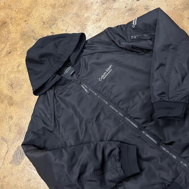 [정품/L] 캘빈클라인 퍼포먼스 후드 바람막이 블랙 b18