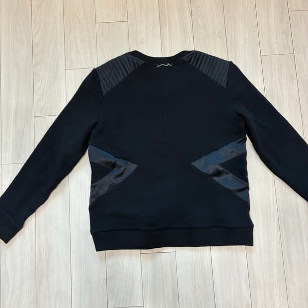 더 쿠플스 긴팔 맨투맨