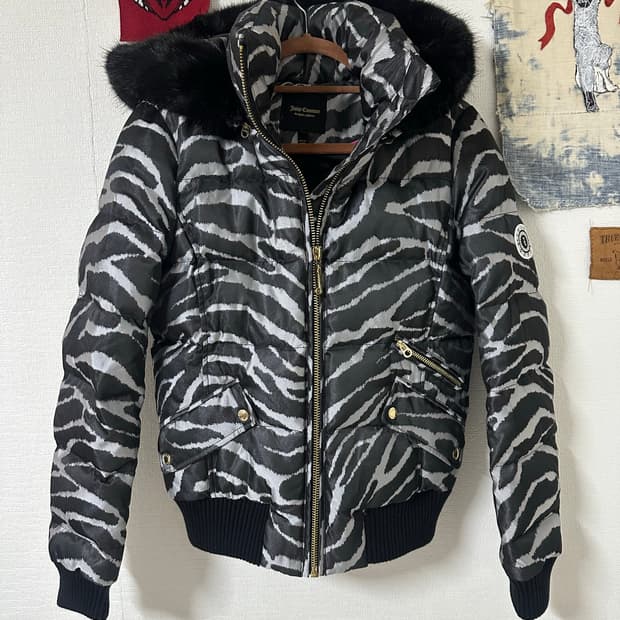 쥬시 꾸뛰르 퍼 트리밍 구스다운 숏패딩 s