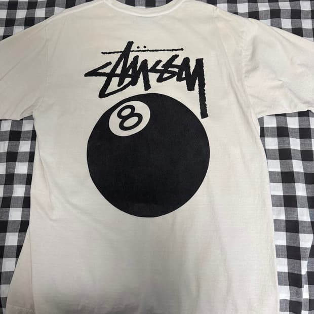 스투시 8볼 티셔츠