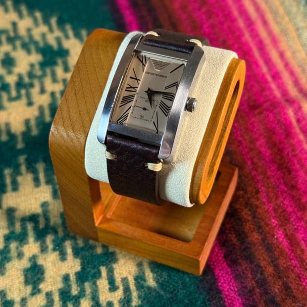 빈티지 엠포리오 아르마니 사각 가죽 시계