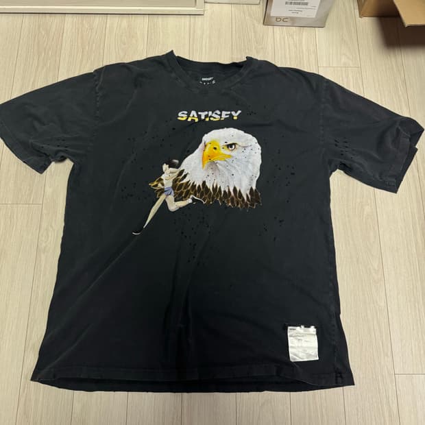 세티스파이 satisfy 모스테크 이글 반팔티