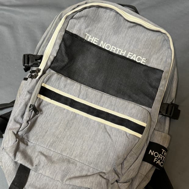 노스페이스 백팩