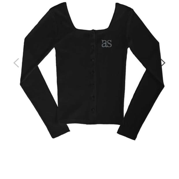 애즈온 SICILY BUTTON CARDIGAN / BLACK