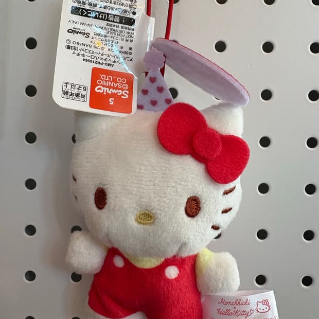 몬치치x헬로키티 콜라보