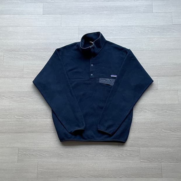 파타고니아 신칠라 네이비 블루