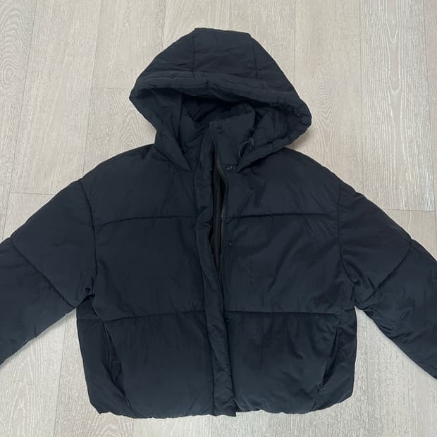 ZARA 자라 크롭 숏패딩 블랙