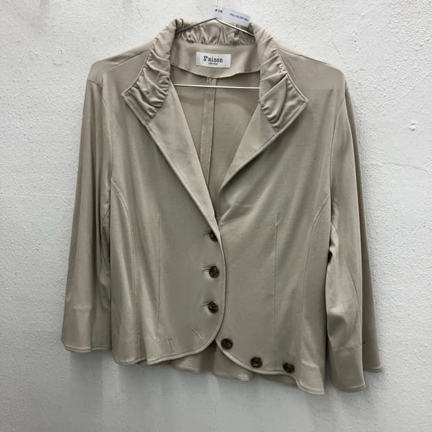 스냅디테일 블레이져