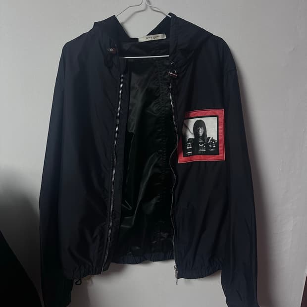 지방시 자켓 사이즈 48 