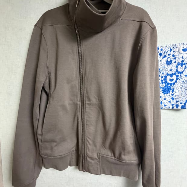 릭오웬스 비대칭 하이넥 지퍼