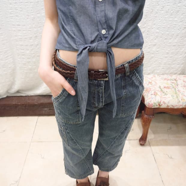 Buttons detail denim