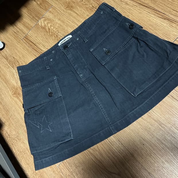 Aape 에이프 치마