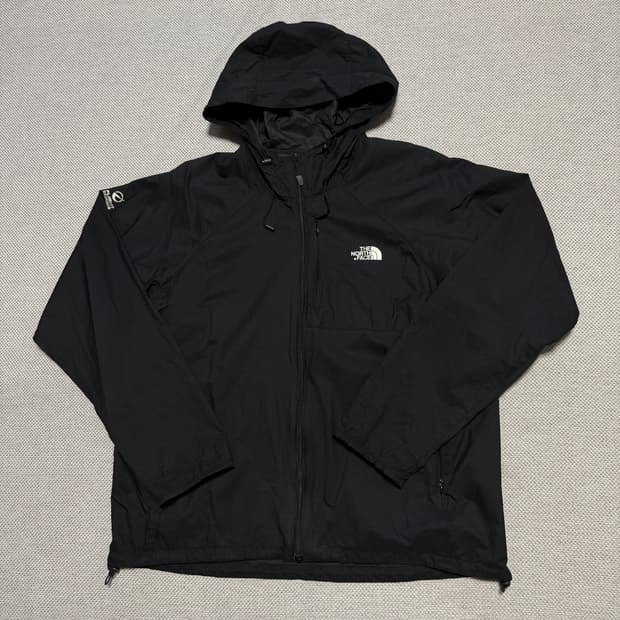 노스페이스 플라이트 시리즈 경량 바람막이