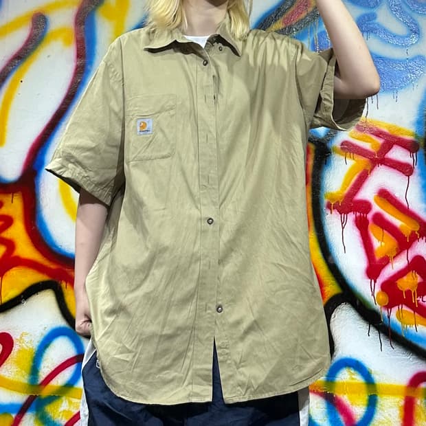 carhartt beige shirt