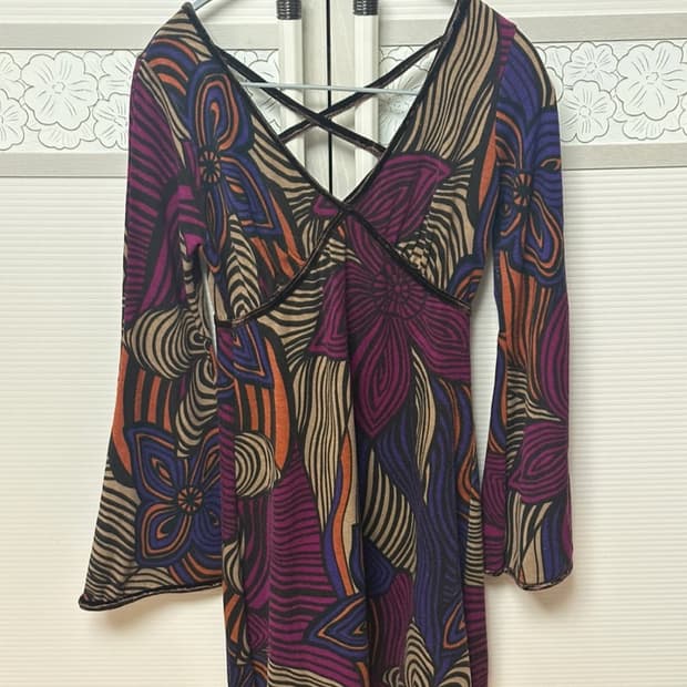 쉬이즈미애 플리마켓 빈티지 오리엔탈 페이즐리 백스트랩 미니 원피스