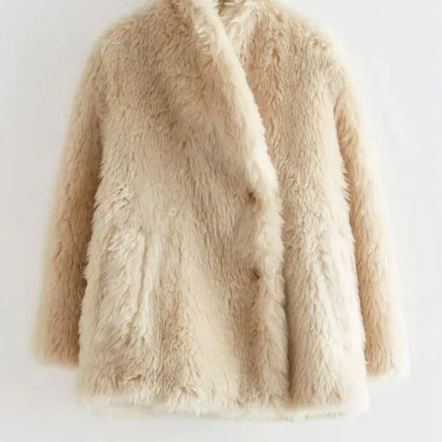 앤아더스토리즈퍼 앤아더스토리즈 앤아더스토리즈 윈터컬렉션