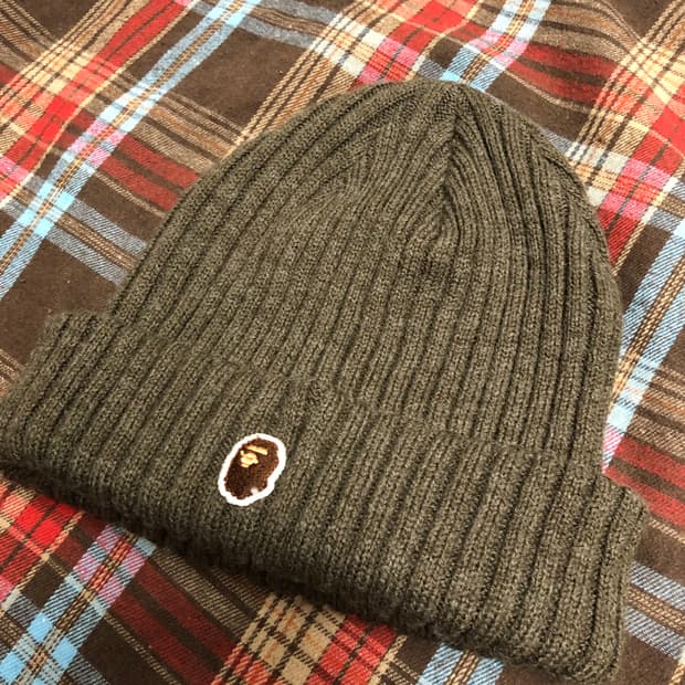 베이프 로고 비니