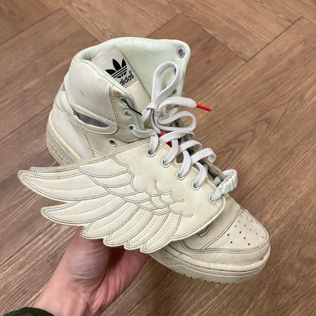 N240 아디다스 제레미스캇 윙 하이탑