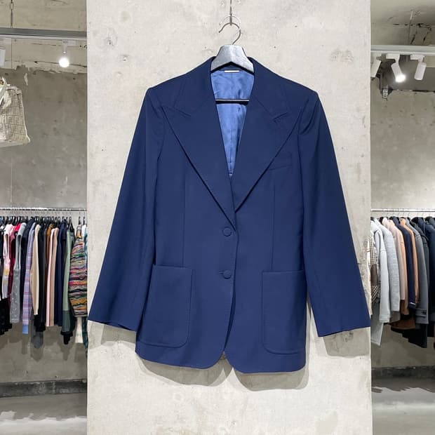 구찌 네이비 2B 패치 포켓 울 블레이저