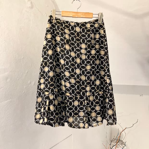 y2k 새틴 프린팅 도트 플레어 스커트