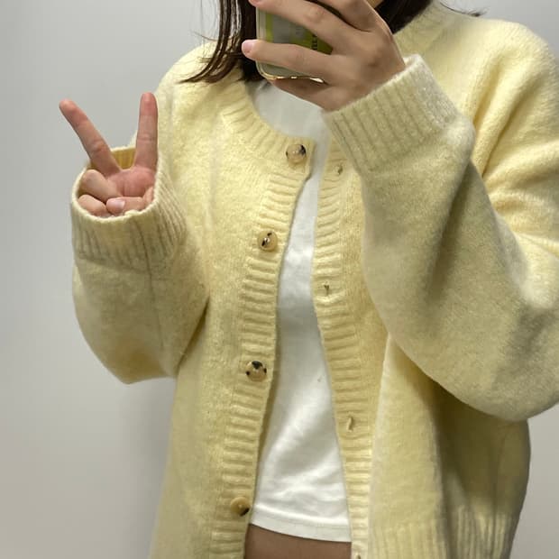 병아리 니트 (단추 브라운)