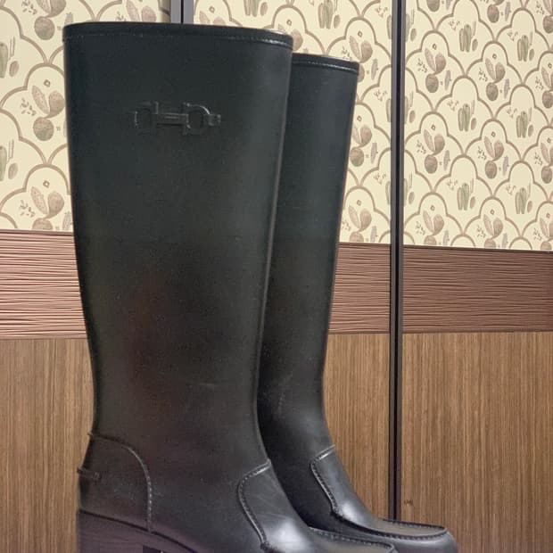 페라가모 레인부츠 7사이즈 240cm 추천