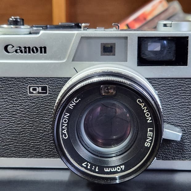 캐논 ql17 40mm f1.7 필름카메라 + 플래쉬