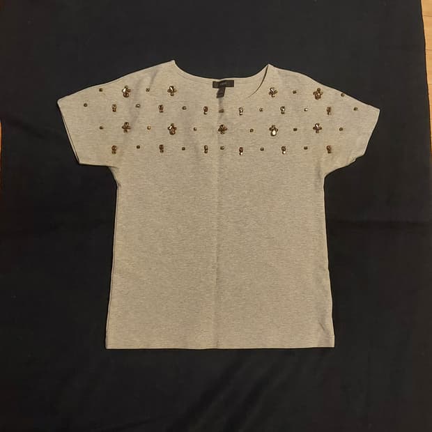 제이크루 회색 비즈 반팔티