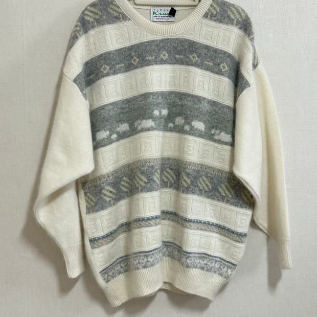 하구미깔 앙고라 오버핏 니트 모리걸