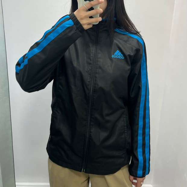 아디다스 바람막이
