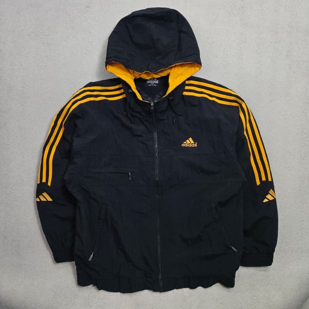 아디다스 올드스쿨 바람막이 점퍼 100