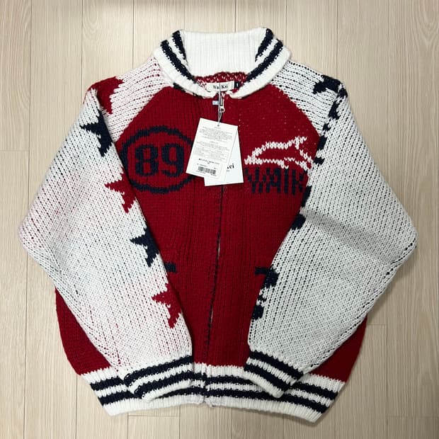 [새제품] 와이케이 waikei 돌핀 스타 로고 집업 헤비 가디건 레드