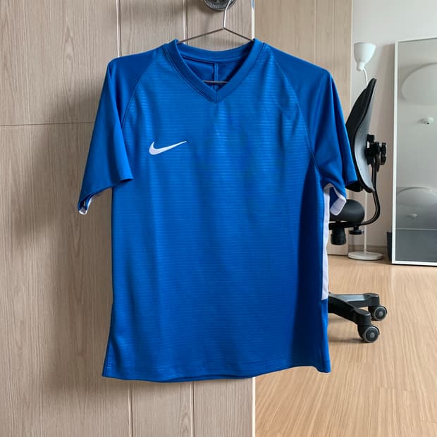 나이키 기능성 반팔 