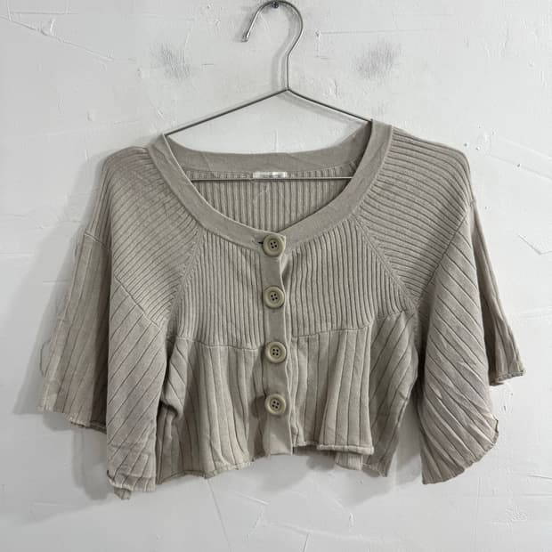 knit crop cardigan