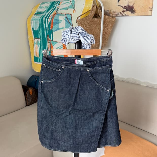리바이스 언지니어드 진 랩 데님/ Levi's skirt