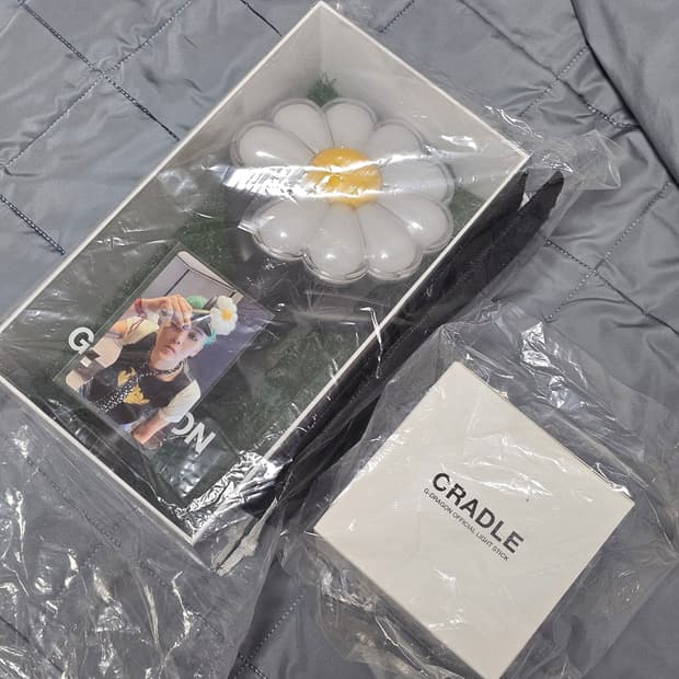 G-DRAGON 지드래곤 응원봉 + 크래들 풀세트