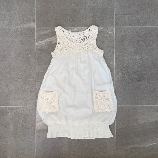 Ivory cotton crochet pocket detail ops