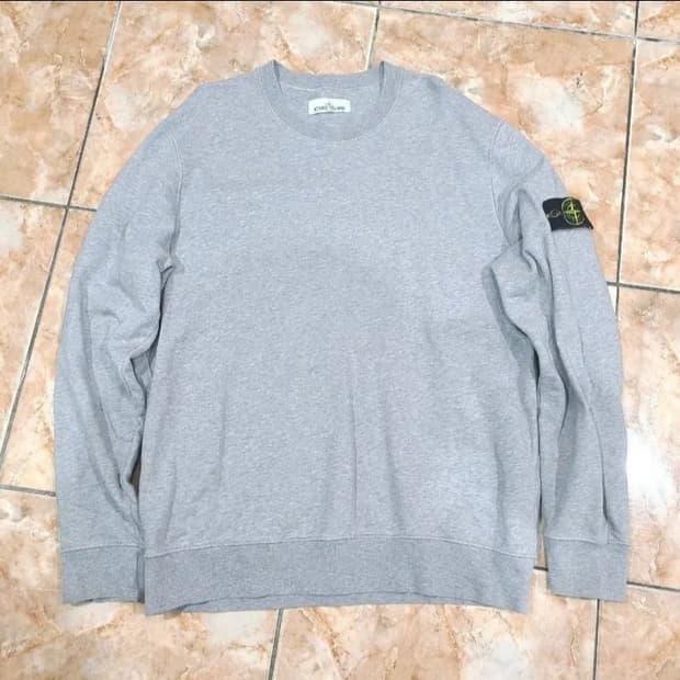 스톤아일랜드 맨투맨