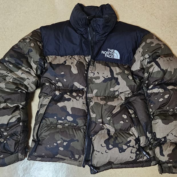 노스페이스 1996 노벨티 눕시 자켓 카모
