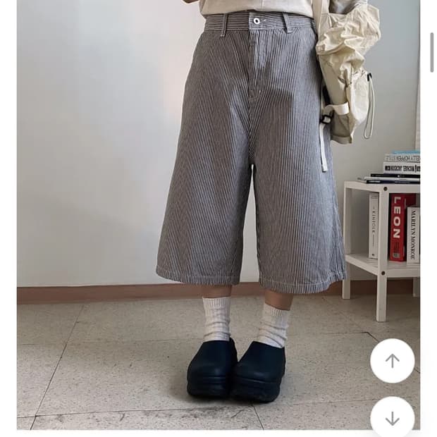 스트라이프 버뮤다 팬츠 