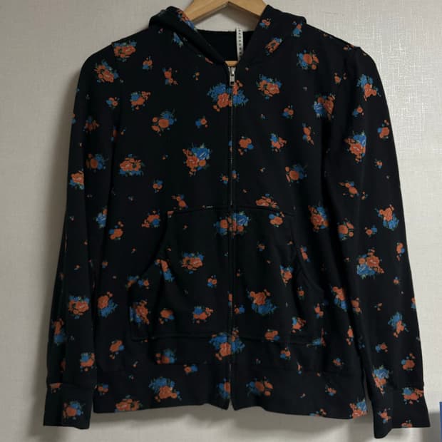 Sunao kuwahara 플라워 집업 이세이미야케