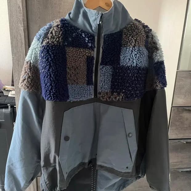 캐피탈 보아 아노락