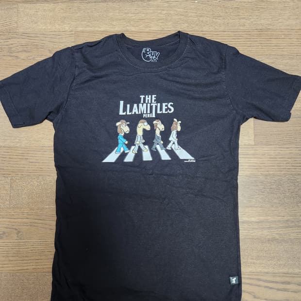 “The Llamitles 패러디 그래픽 티셔츠 (가단47)”

