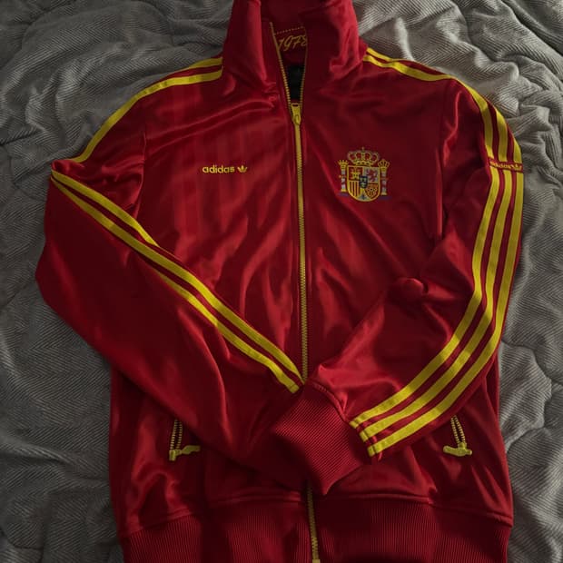 Adidas Spain track top L 100