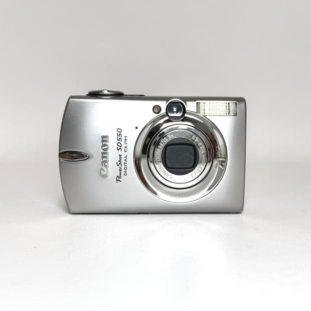 캐논 익서스 750 IXUS (익시 IXY 700, 파워샷 SD550)