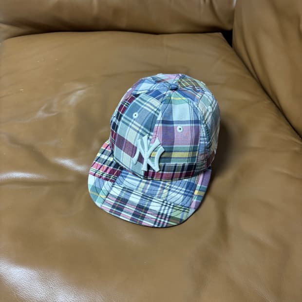 빔즈 빔스 뉴에라 9Fifty 6패널 볼캡 모자 마드라스 체크